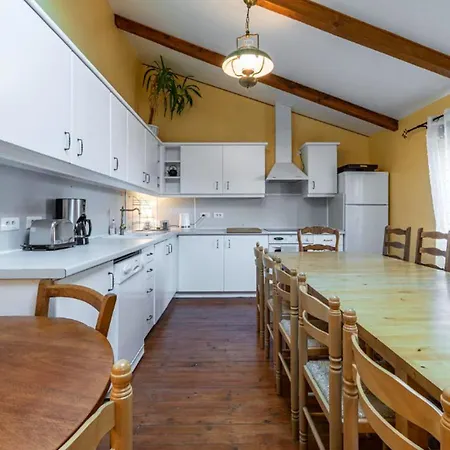 Spacieux A Avec Jardin Prive Apartmán