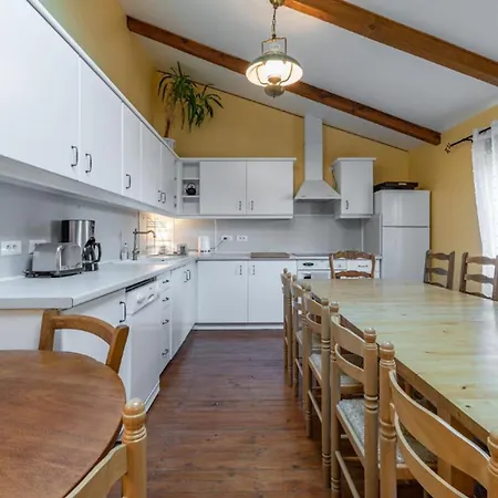 Spacieux A Avec Jardin Prive Apartmán