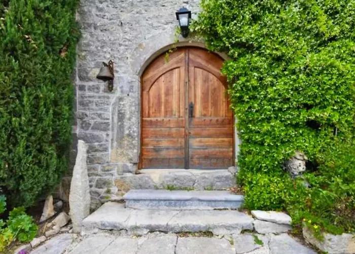 Διαμέρισμα Spacieux A Avec Jardin Prive